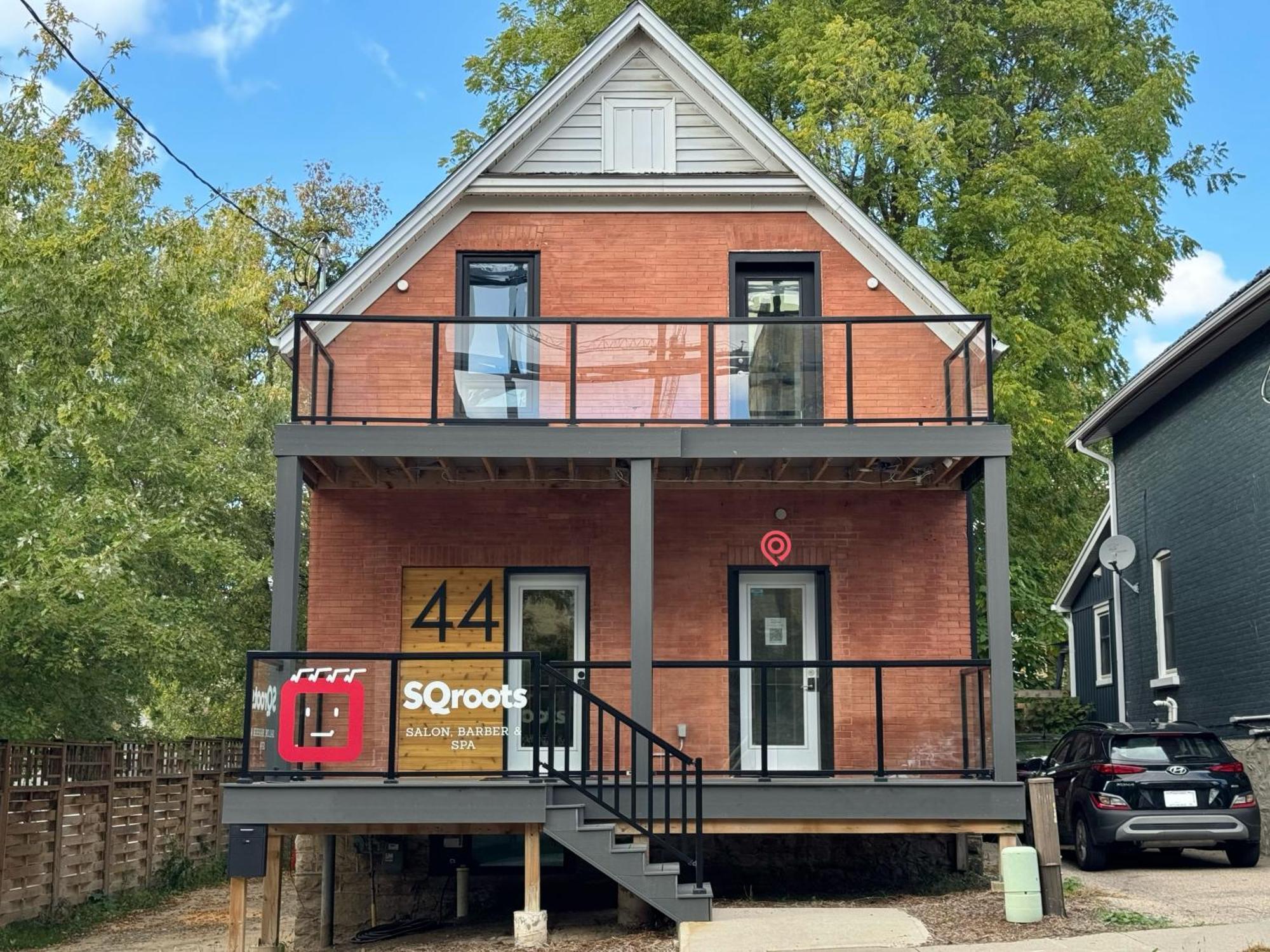 Entire 1 Bedroom Apartment Across From Google - Br5 Kitchener Exterior foto